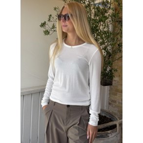 Nia Juliet LS T-shirt- White