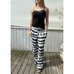 Omi Strap Top- Black