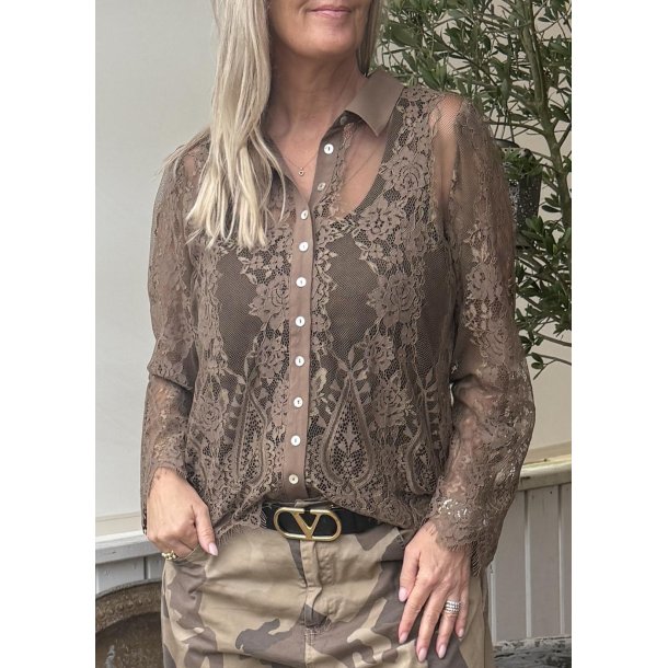 Paloma Lace L/S Blouse- Caramel