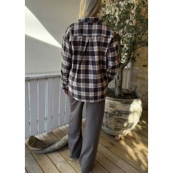 Petra L/s Re Shirt- Seal Brown/ Bro