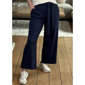 Phoebe Pants  Cropped- Midnight Mar