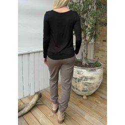 Poppy T-shirt LS-Black