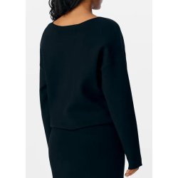 Reynard V-neck Pullover- Black