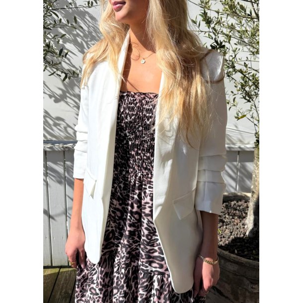 Rozy Blazer- White