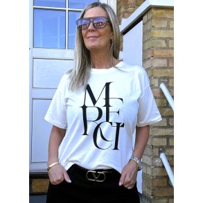 Sis T-shirt- Chalk W. Black