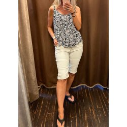 Stretchy Capri Pants- Beige