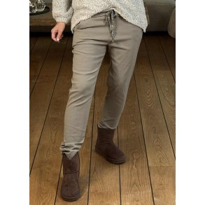Stretchy Plain Pants- Taupe