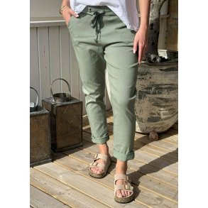 Stretchy Plain Pants- Khaki
