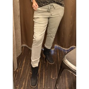 Stretchy Plain Pants- Taupe