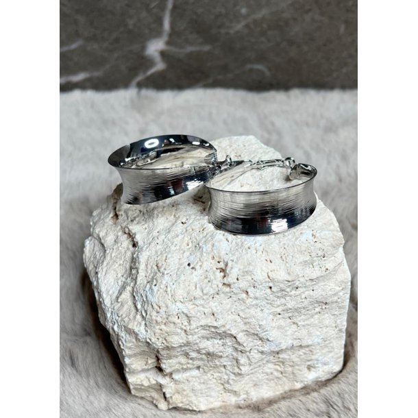 Tara Hoops 5,5 cm- Silver
