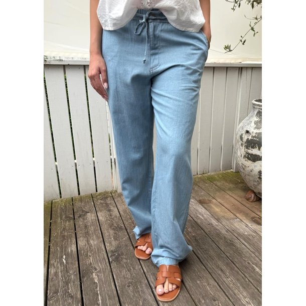 Tessa Chambre Pants- Light Denim