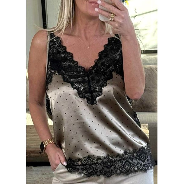 Valerie Top- Earth Dot