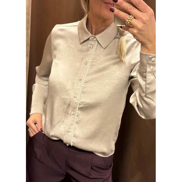 Vekla Shirt- Champagne Pearl 