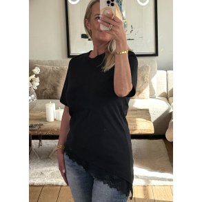 Vena T-shirt- Black