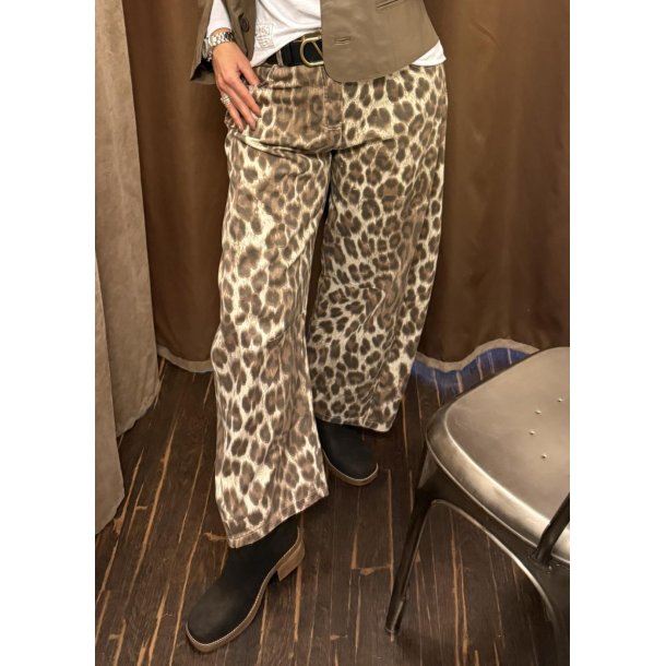 Wild Balo Leopard Pants- Leo