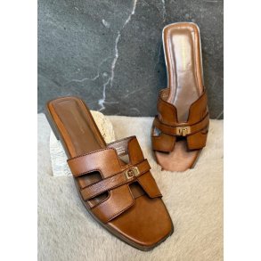 Womans World Sandal- Cognac